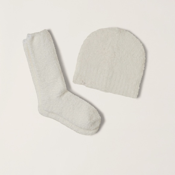NWT luscious Barefoot Dreams beanie and socks set  - Pearl - Picture 1 of 6